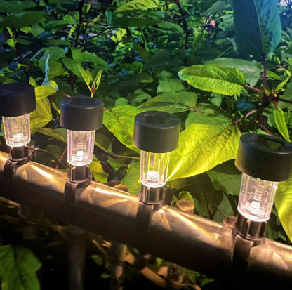 SolarGlow™ - Μίνι ηλιακοί λαμπτήρες για φράχτη και κήπο (Σετ 5 τεμαχίων)